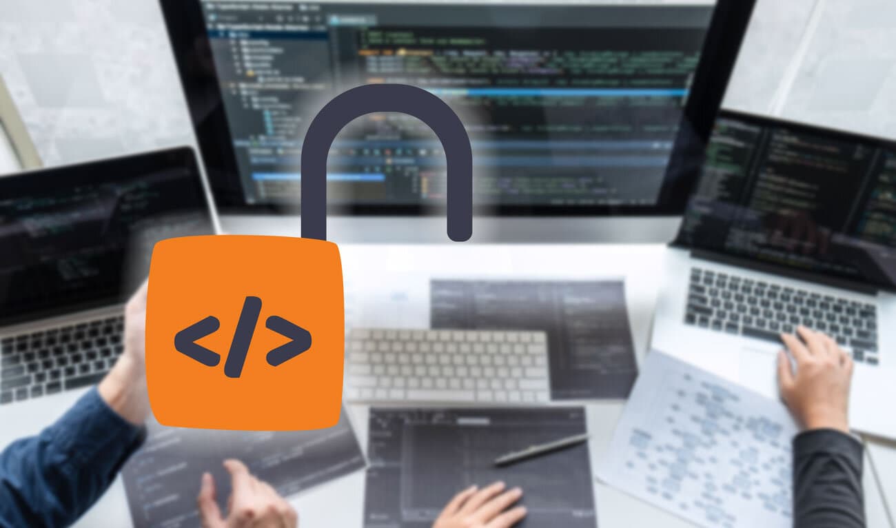 Open source vs free software. Their differences and which one is better?