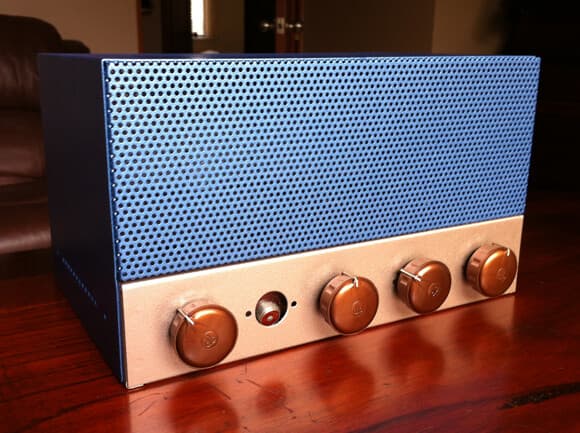 Restoration of tube amplifier. Challenger CHA10. Vintage amp overhaulin & #039;