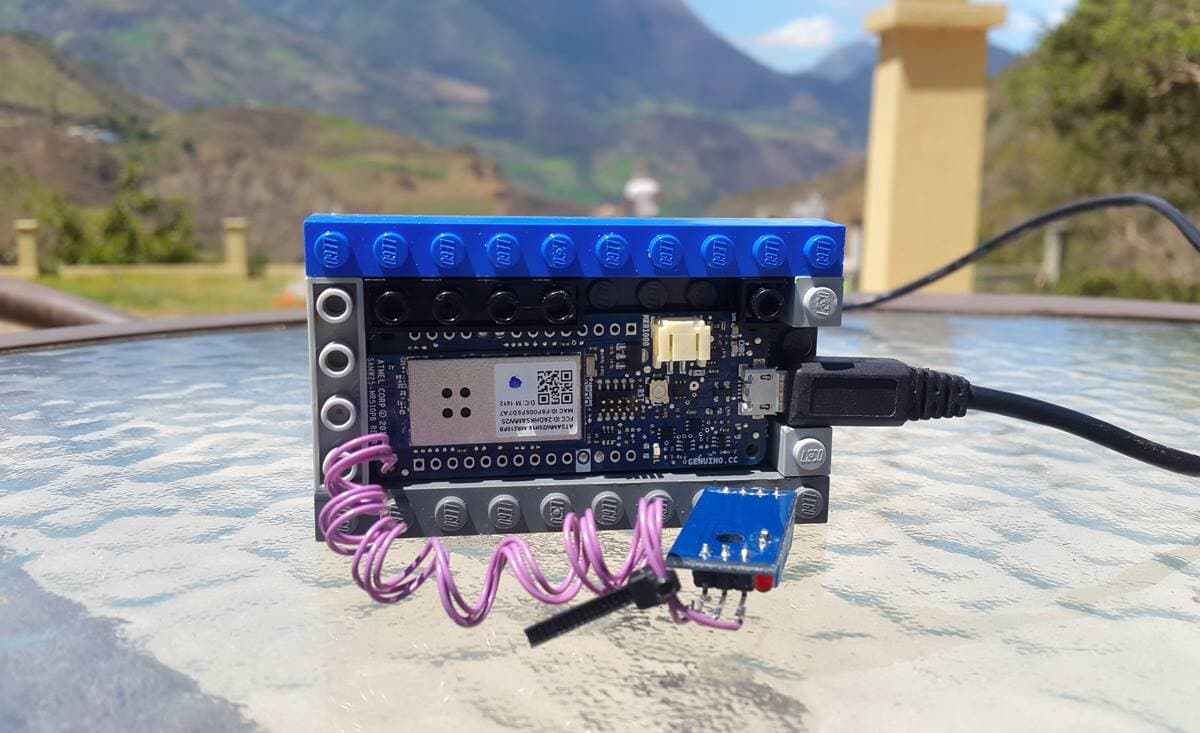 Weather station with Arduino MKR1000